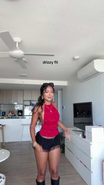Slutty concert fit