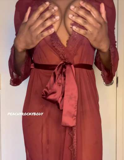 My OnlyFans is $4.20 right now!! 🤩 get access to over 50 videos once you subscribe (link in comments)