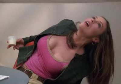 Alyssa milano
