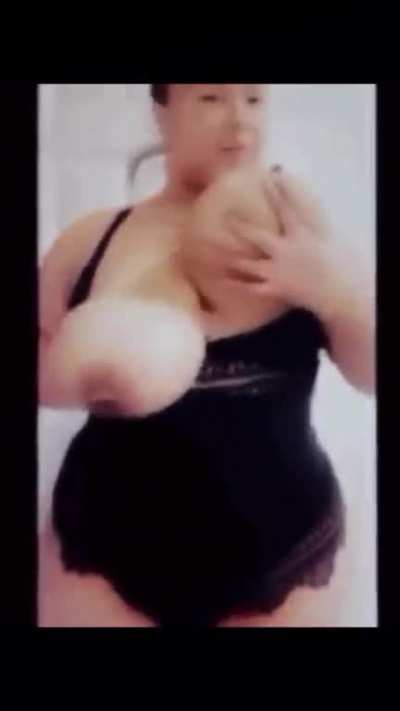 👀