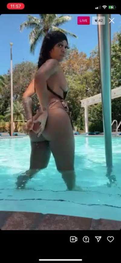 💦💦💦