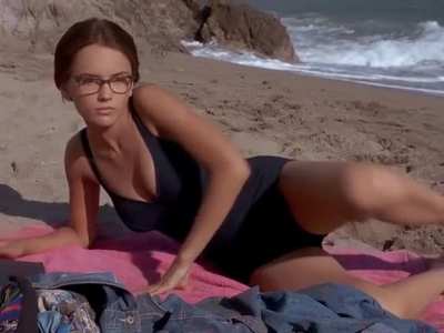 Rachael Leigh Cook