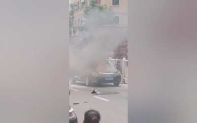 Chinese Natural Gas Powered Vehicle Suddenly Explodes 7/2/2021