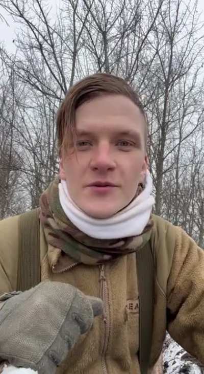 Bakhmut soldier Roman vs haters: he introduces them to the concept of a so-called "napkin"