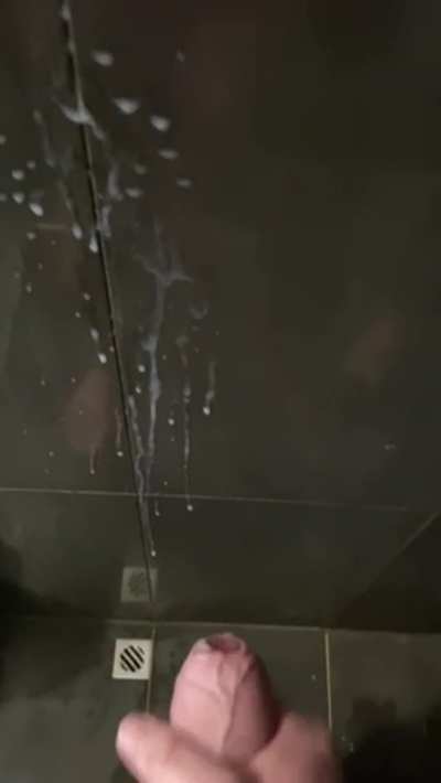Another Gym Shower Cumshot 💦