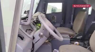 Humvees destroyed after artillery (Belgorod Oblast) 