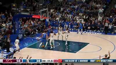 [Highlight] Luka's sweet behind the back dime