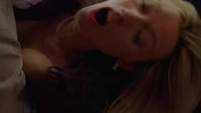 Natalie Zea in Hung