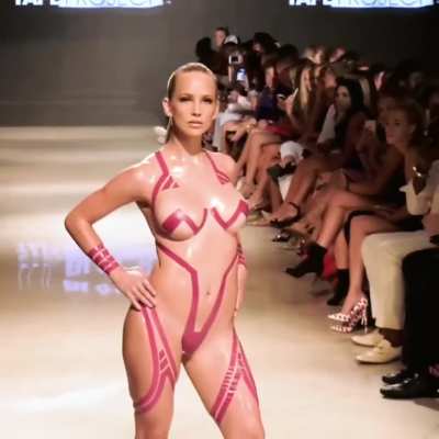 That Sexy Runway Walk