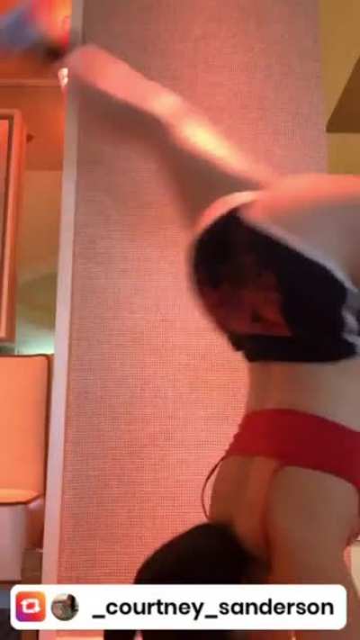 Twerking (Close Up)