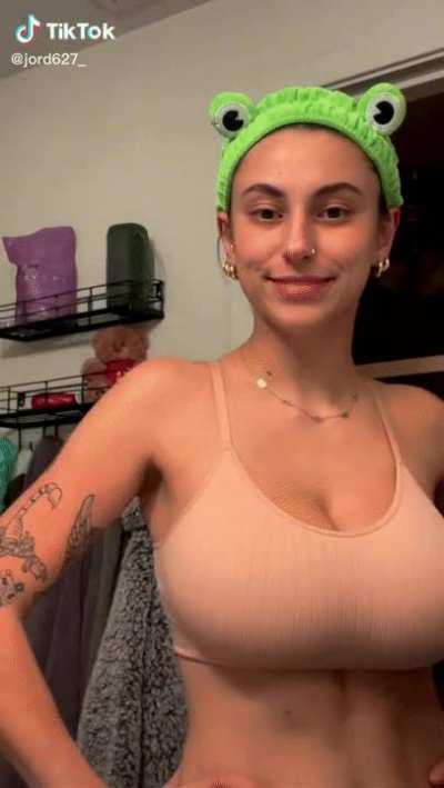 Magnificent (gif)