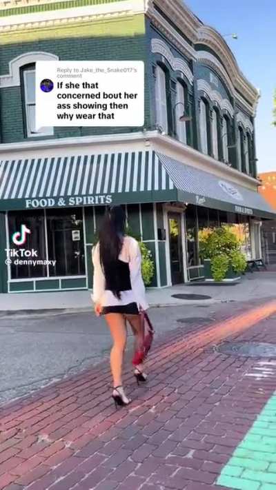 The way her butt peaks out&hellip;