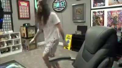 Moist dance