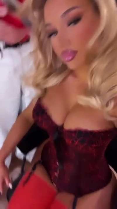 Shirin David