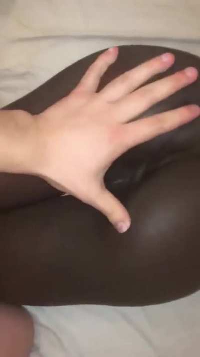 The contrast between dark skin and pink pussy
