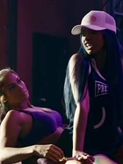 Cardi B giving Jennifer Lopez a lapdance: &ldquo;drain the clock not the cock&rdquo;