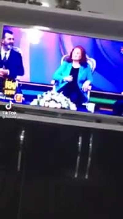 Ah keşkem keşkem.Rt&uuml;g&uuml; sigebilseydim keşkem