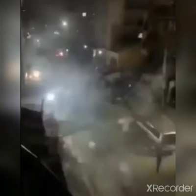 Quanta gente deve ter se queimado pra gravar isso
