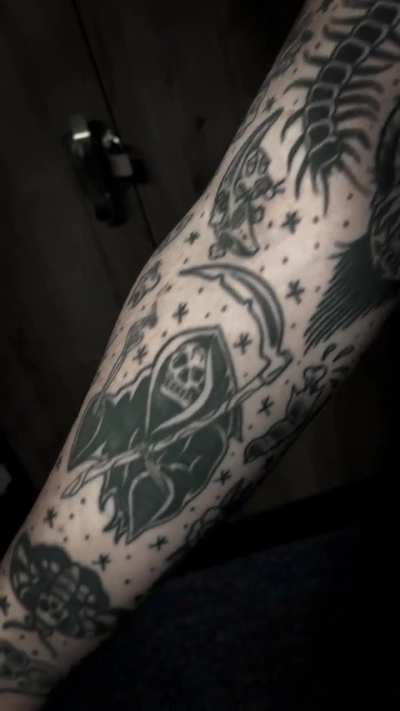 My finished (mostly trad) sleeve