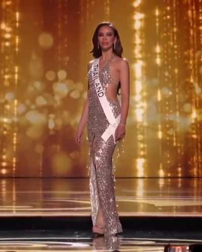 Miss Universe Thailand's gown is made of pull tabs as a homage to her garbage collector dad &amp;amp; street sweeper mom