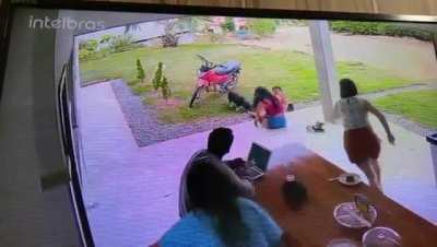 HMC while me and the girls all slip