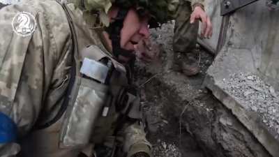47th Brigade medics going on an evac mission