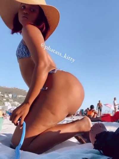 🏖️