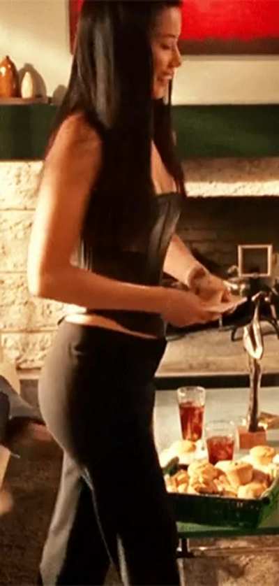 Lucy liu