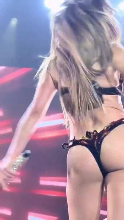 Jennifer Lopez