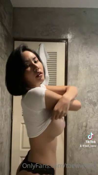 Stripping T-shirt