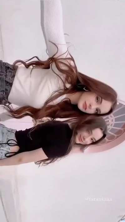 Sasha Song &amp; Dasha Taran