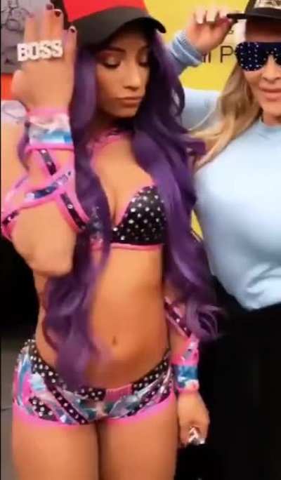Sasha is so fine 😍