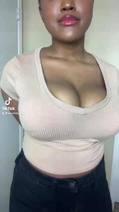 I love a good push-up bra