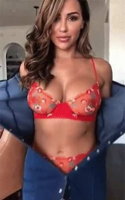 Ana Cherie
