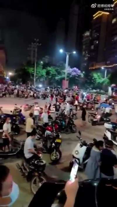 人民起义（北海疫情）