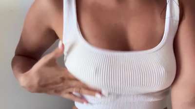 White tops and pokies out, perfect combo! 