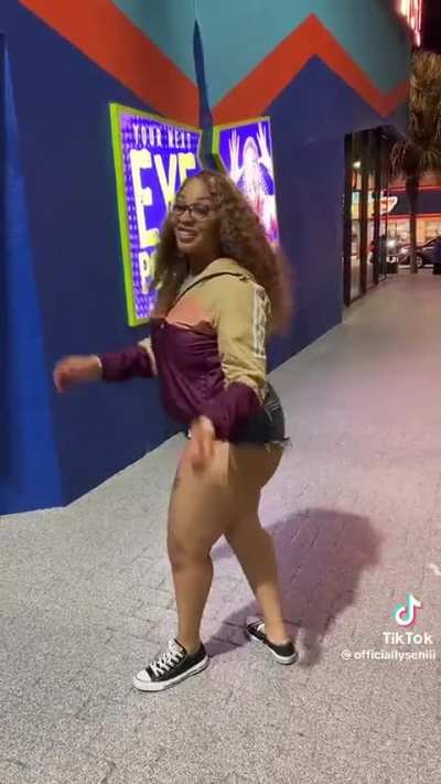 @officiallysenii