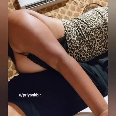 (Ogif)Do u horny guys &amp;amp; bulls want me to bounce on ur cocks with my boobs crushing against ur chest?🥵 I m a wild desi slutwife Priya (F4M) in Chennai in May first week loves making fun with strangers|Nasty commnts plz| I love them😊