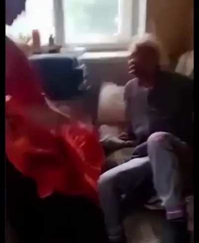 2 Russian teenagers beat a woman and get some local justice
