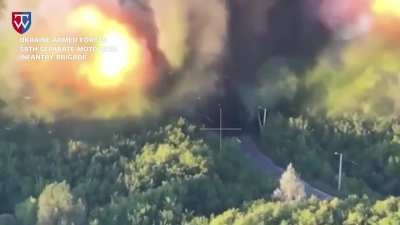 Ukraine blows up key Russian bridge using Moscow’s own mines (2025).