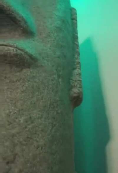 🗿🗿🗿