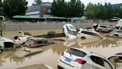 6 км туннель. Сотни машин. Потоп. 100+ домой не придут.