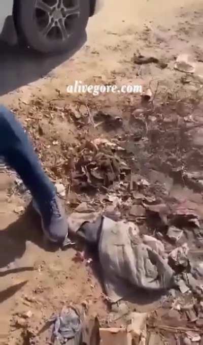 Lil bro loses his fingers for stealing 
