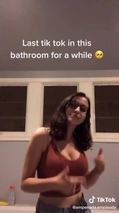 Busty TikTokThot