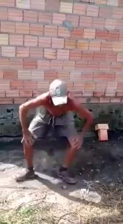 Eu me aquecendo para assistir a Live do Ot&aacute;vio