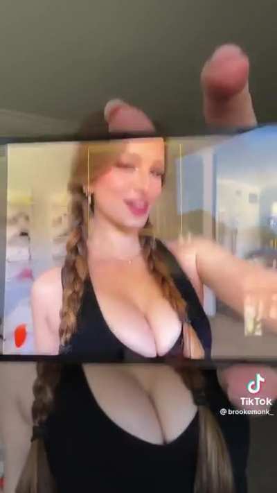 @brookemonk_