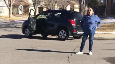 5G Karen harasses land surveyor (OC)