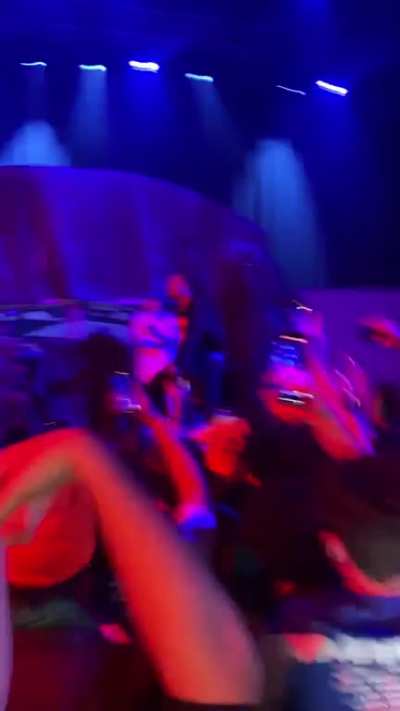 can&rsquo;t believe i actually saw him perform live 😵&zwj;💫