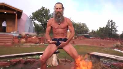 Apes waiting for market open on Monday after yahoo float and cellar boxing hypes.