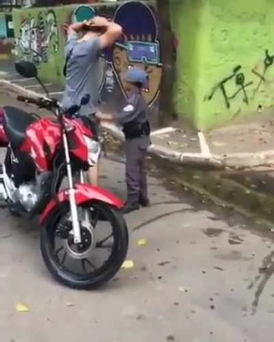 Se fudeu